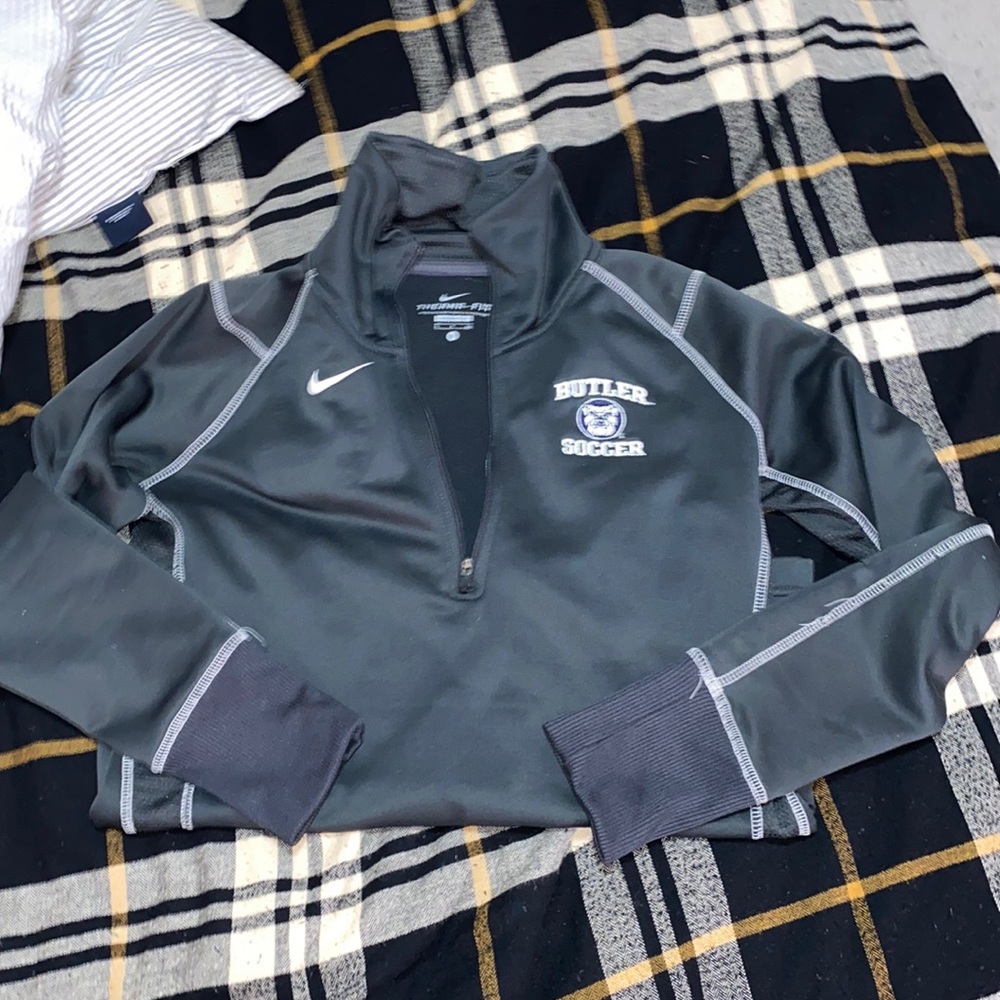 Nike crew neck